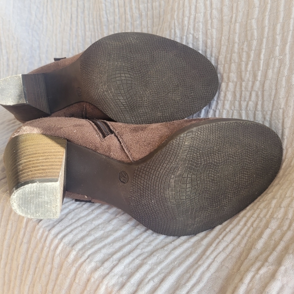 Coach and Four Liza heeled ankle boots- 7 - Picture 5 of 6